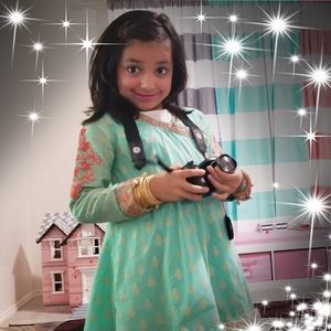 Meet your Posher, Anniee